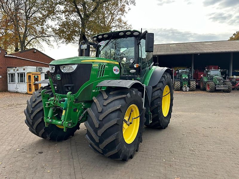 John Deere 6215 R mit GPS RTK