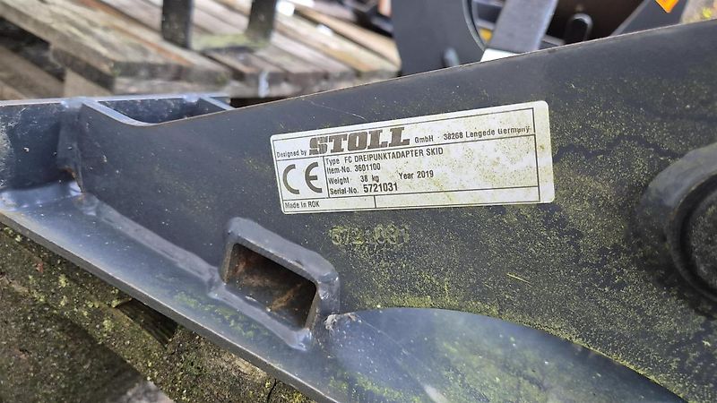 Stoll Dreipunktadapter Skidsteer