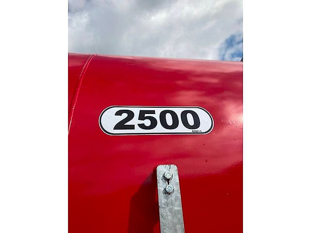 Redrock Mesttank 2500