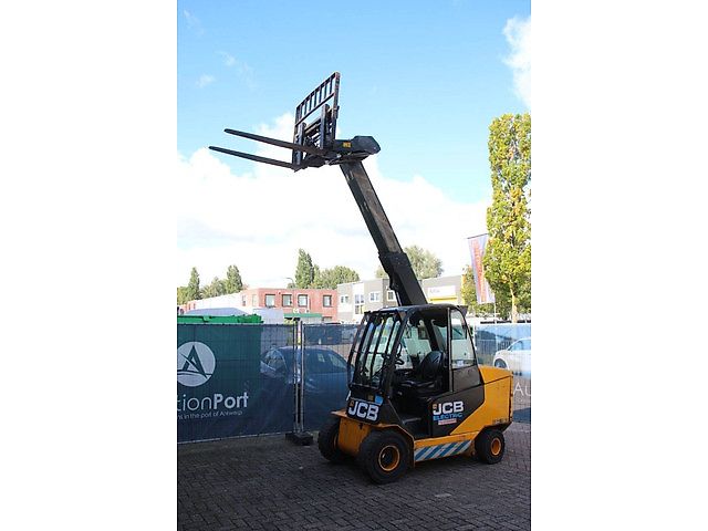 JCB E30-19