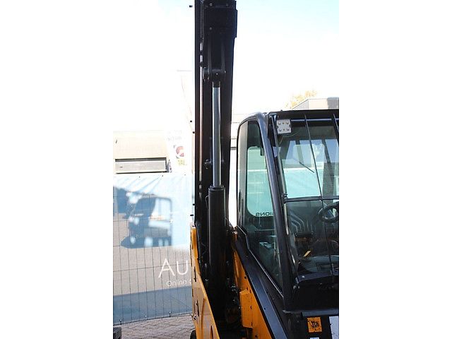 JCB E30-19