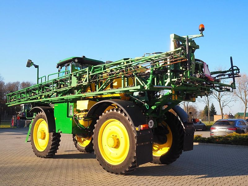 John Deere R4040i