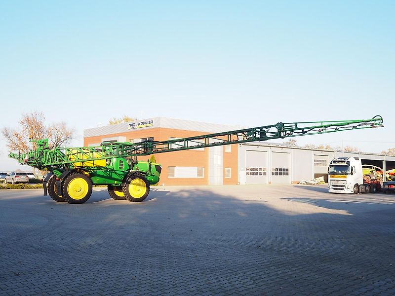 John Deere R4040i