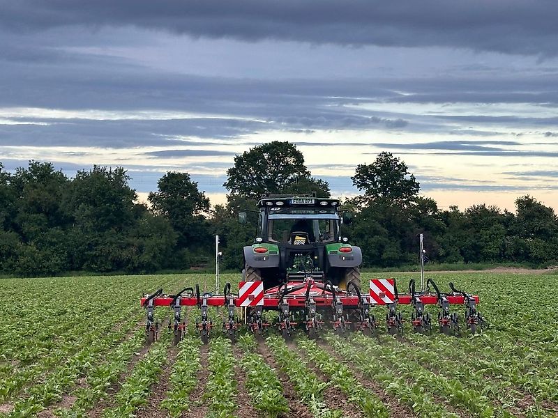 Kverneland Kverneland Verschieberahmen Lynx 2000 mit Anbauhacke Onyx 3000F