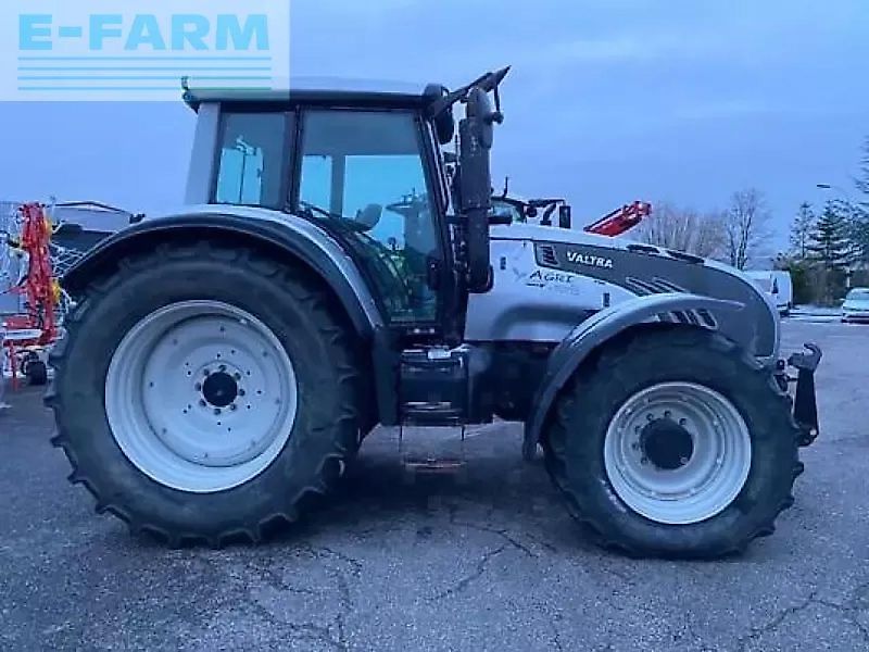 Valtra t172 hitech