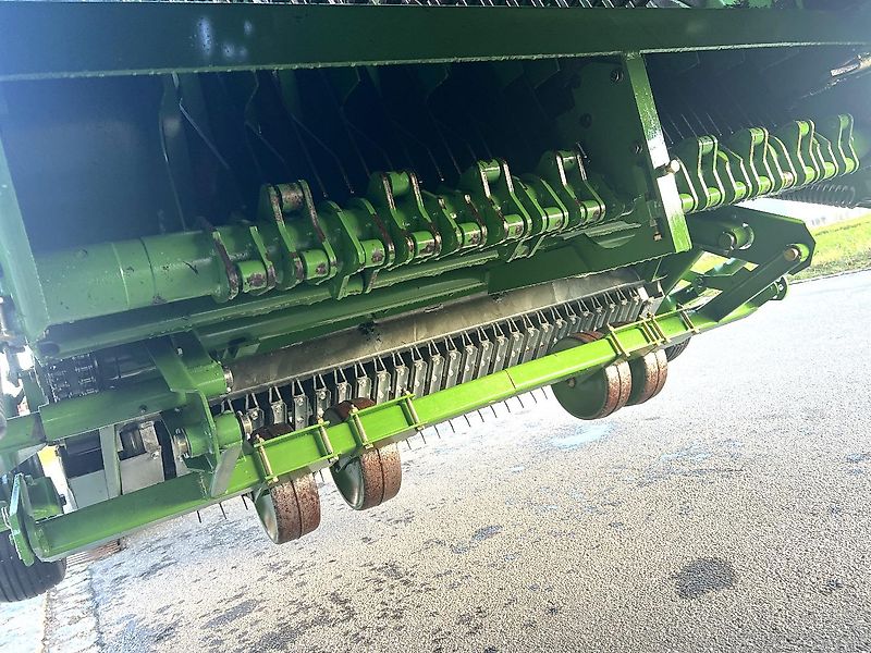 Krone Titan 6/48 GL All In im guten Zustand - mit zusätzlichen Tasträdern hinter der Pick-Up