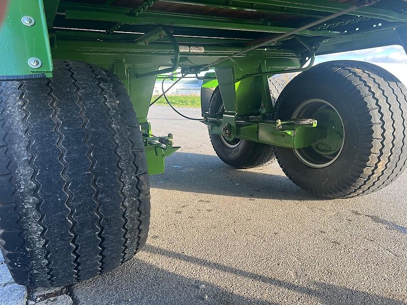 Krone Titan 6/48 GL All In im guten Zustand - mit zusätzlichen Tasträdern hinter der Pick-Up