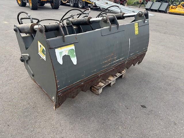 Bressel und Lade Silageschneidzange