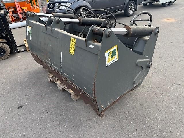 Bressel und Lade Silageschneidzange