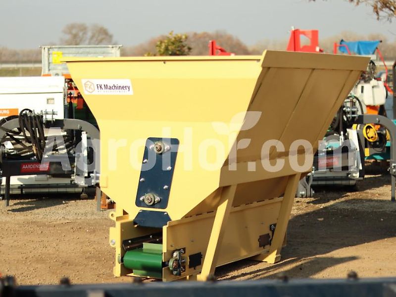 FK Machinery FK-BEDDINGBUCKET-UNI / Einstreugerät Universal 120-220 cm