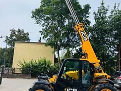 JCB 527-58 AGRI PLUS