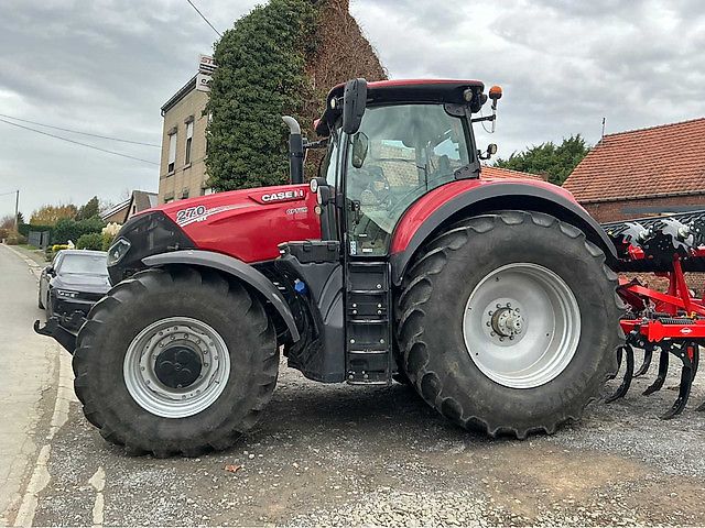 Case IH Optum 270 CVT