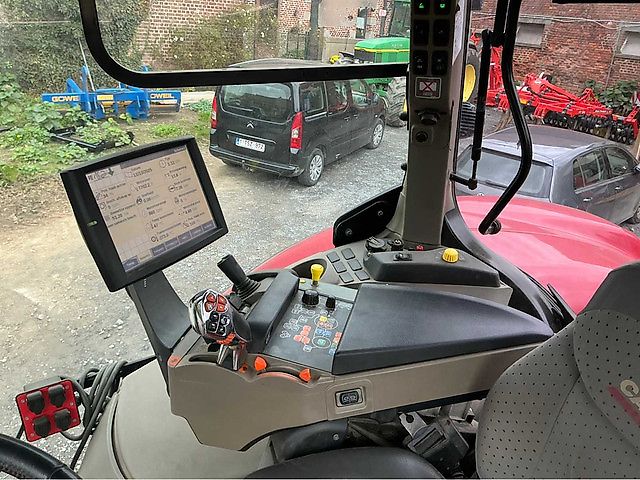 Case IH Optum 270 CVT