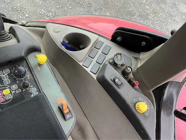 Case IH Optum 270 CVT