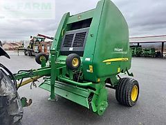 John Deere 854
