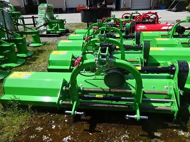 TALEX Schlegelmulcher Talex- Eco- NEU-2 -Meter mit Hydraulischer Seitenverschiebung- auch möglich in verschiedenen Breiten - auch in 1 Meter- 1,35 Meter -1,5 Meter - 1,8 Meter - 2 Meter - 2,2 Meter