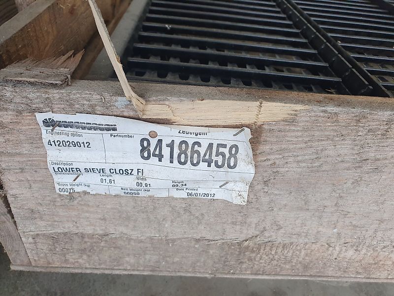 New Holland komplet Maïsaurüstung für Mâhdrescher New Holland CX 6080 / 6090