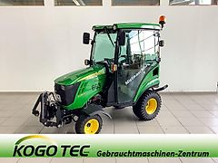 John Deere 1026R