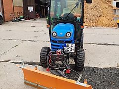 LS Tractor XJ 25