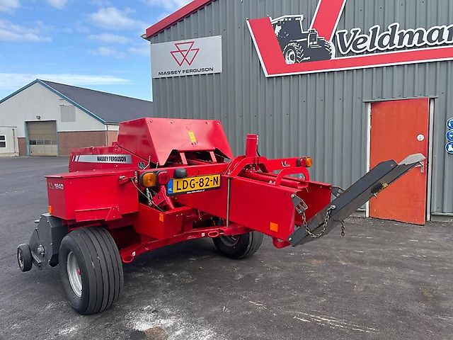 Massey Ferguson 1840