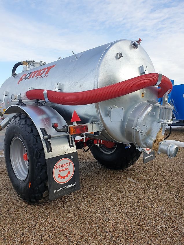 POMOT / POMOT Guellefass 8000l/ Single-axial Manure Tank, Slurry tank / Beczkowóz wóz asenizacyjny 8000 l