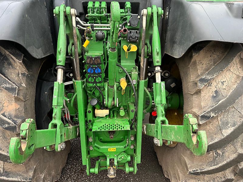 John Deere 6R 155