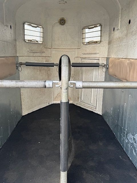 Böckmann 2 Pferdeanhänger Vollpoly 2t. !! BODEN NEU !!