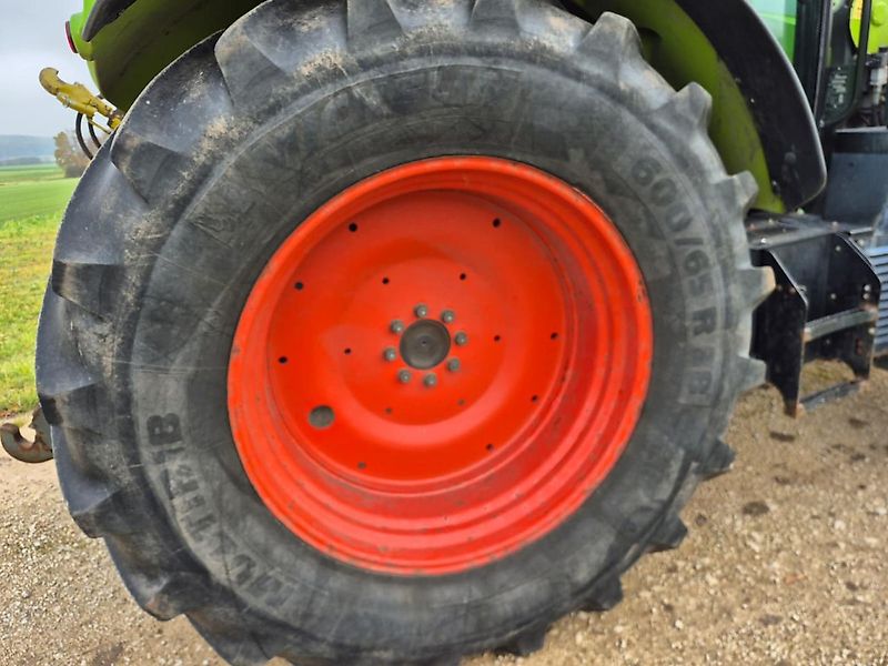 Claas ARION 460 CIS mit Frontlader