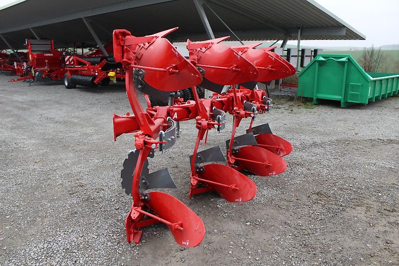 Unia IBIS XXLS 4+ Pflug Blattfedergesichert, stufenweise Schnittbreite 2m