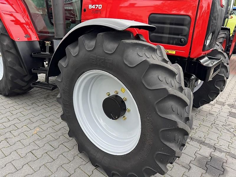 Massey Ferguson 5470 Dyna-4