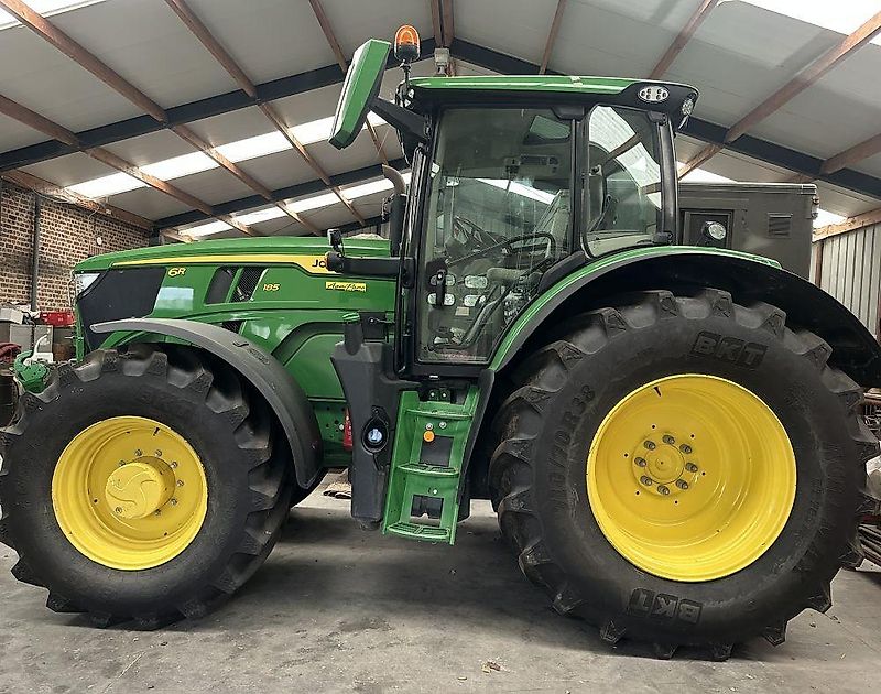 John Deere 6R185