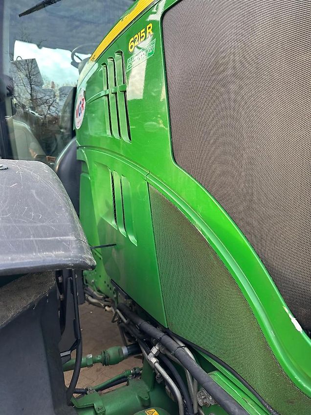 John Deere 6215 R mit GPS RTK