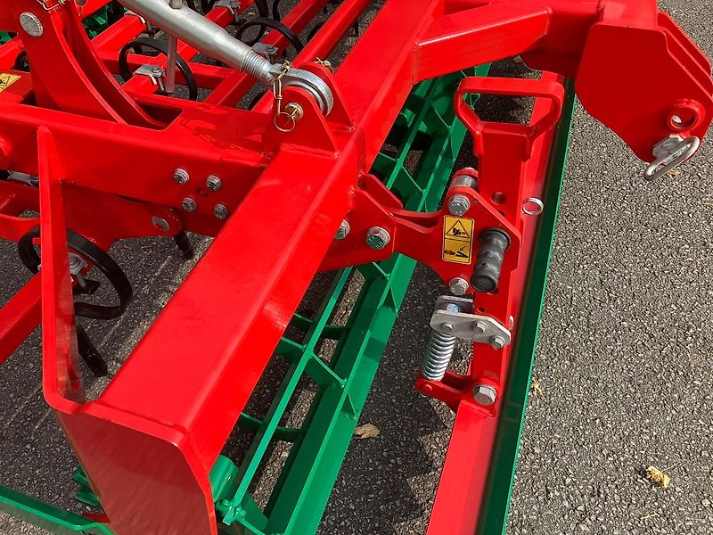 AGRO-MASZ AUC 30 Kompaktor