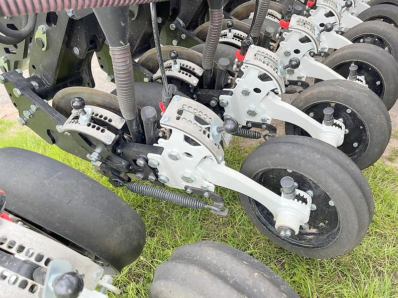 AGRISEM BOSS 4-18.75