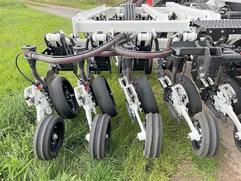 AGRISEM BOSS 4-18.75