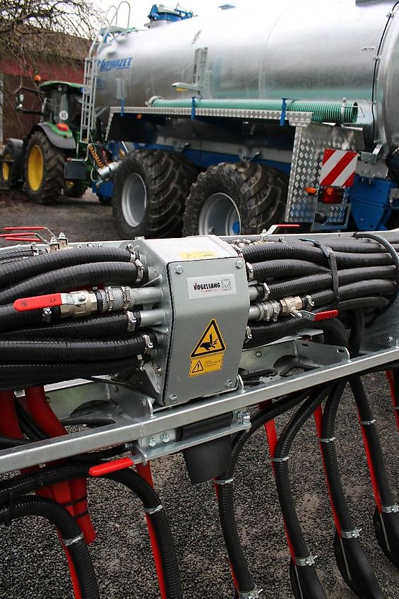 Meprozet PN-3/18 Güllefass 18000l + Vogelsang Black Bird 15m 750/45R26,5 Alliance