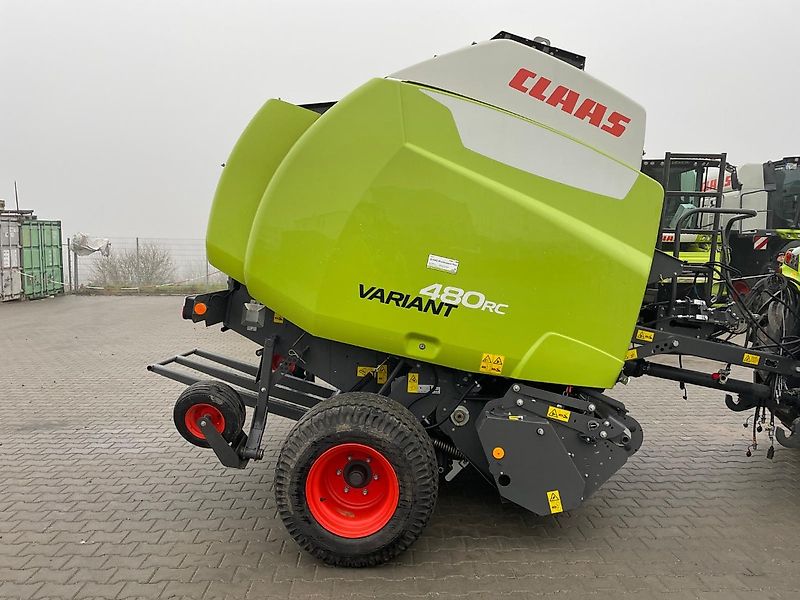 Claas Variant 480 RC PRO