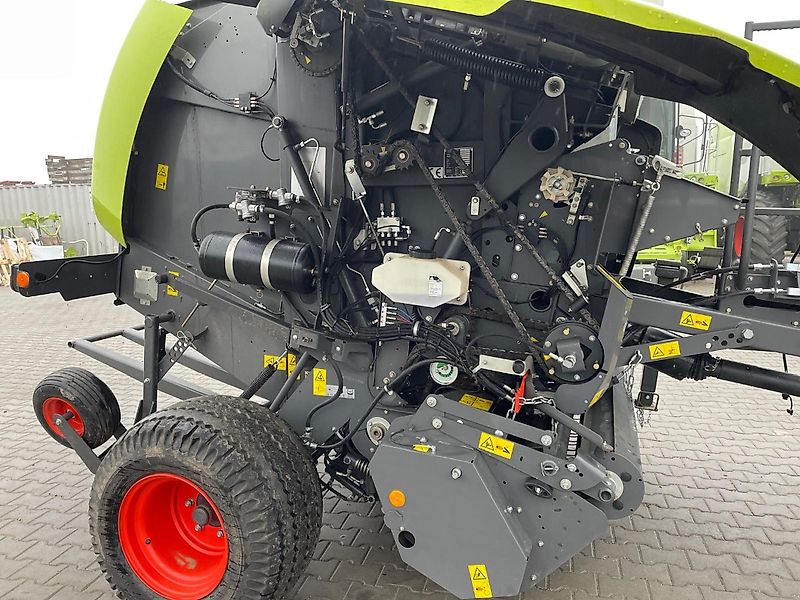 Claas Variant 480 RC PRO