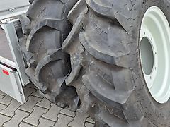 Steyr 380/85R24 STEYR Starmax