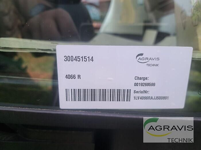 John Deere 4066 R