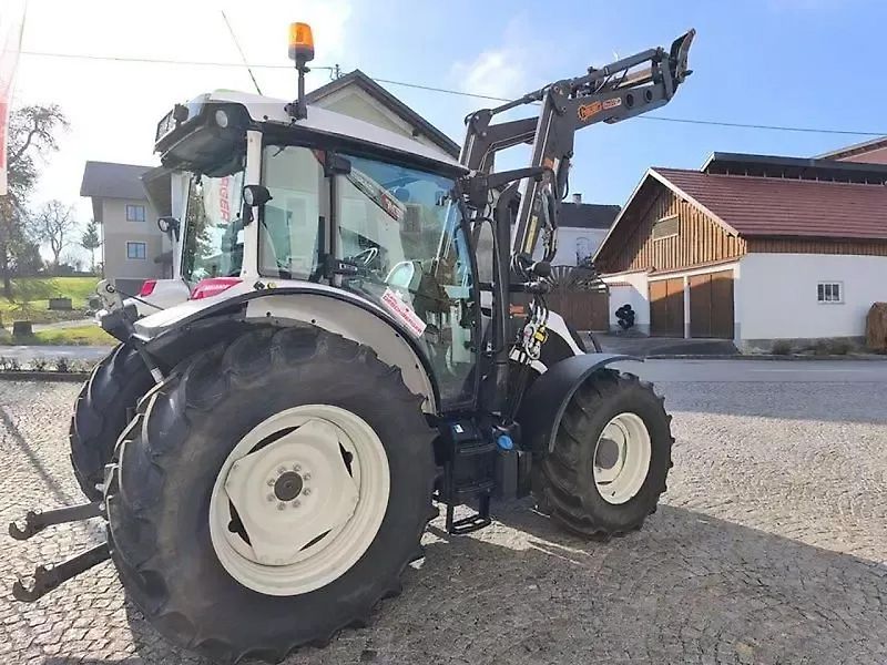 Valtra a 115