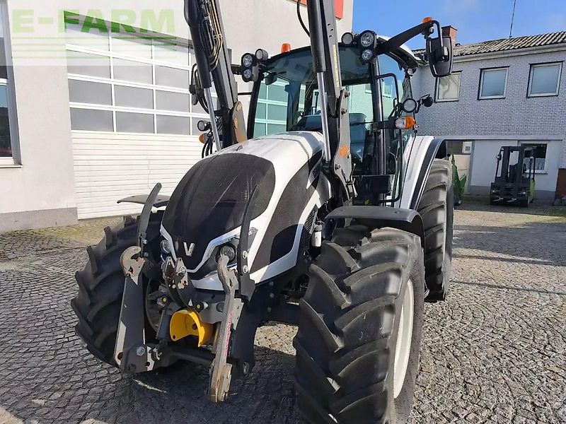 Valtra a 115