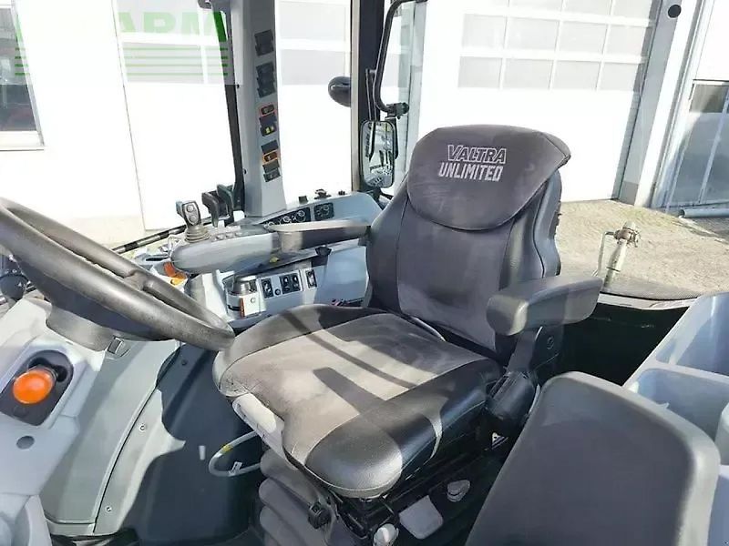 Valtra a 115