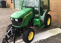 John Deere 2025R John Deere 2025R