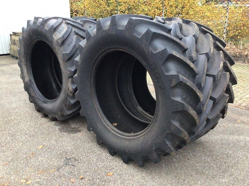 BKT 600/65-38 RT 657