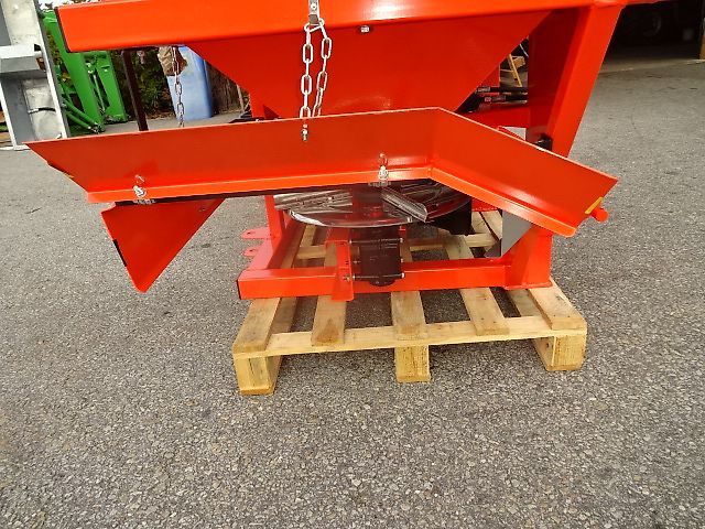 Grass- Rol- Salzstreuer - NEU-  600 oder 1000 Liter  - Doppelscheibenstreuer -  Verzinkt- und Lackiert NEUE- N0 56/ 3- Salzstreuer - 600 und Liter 1000 möglich