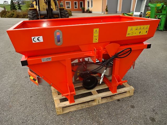 Grass- Rol- Salzstreuer - NEU-  600 oder 1000 Liter  - Doppelscheibenstreuer -  Verzinkt- und Lackiert NEUE- N0 56/ 3- Salzstreuer - 600 und Liter 1000 möglich