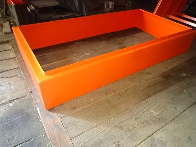 Grass- Rol- Salzstreuer - NEU-  600 oder 1000 Liter  - Doppelscheibenstreuer -  Verzinkt- und Lackiert NEUE- N0 56/ 3- Salzstreuer - 600 und Liter 1000 möglich