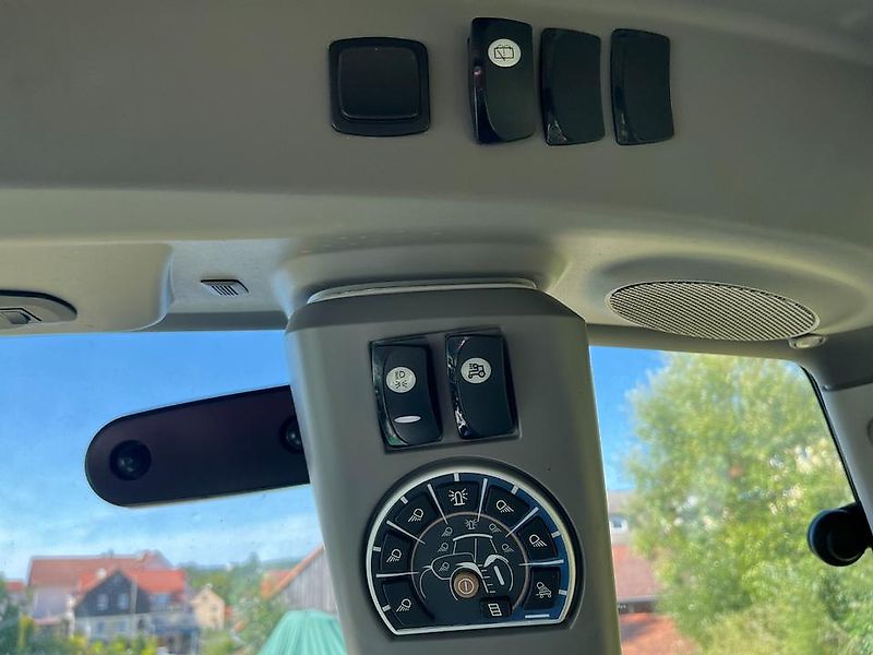 Deutz Fahr 6145.4 RC Shift Traktor