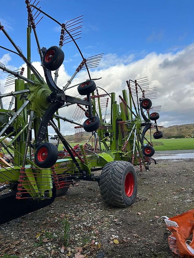 Claas 4800 Liner Business 4 Rotor Rake